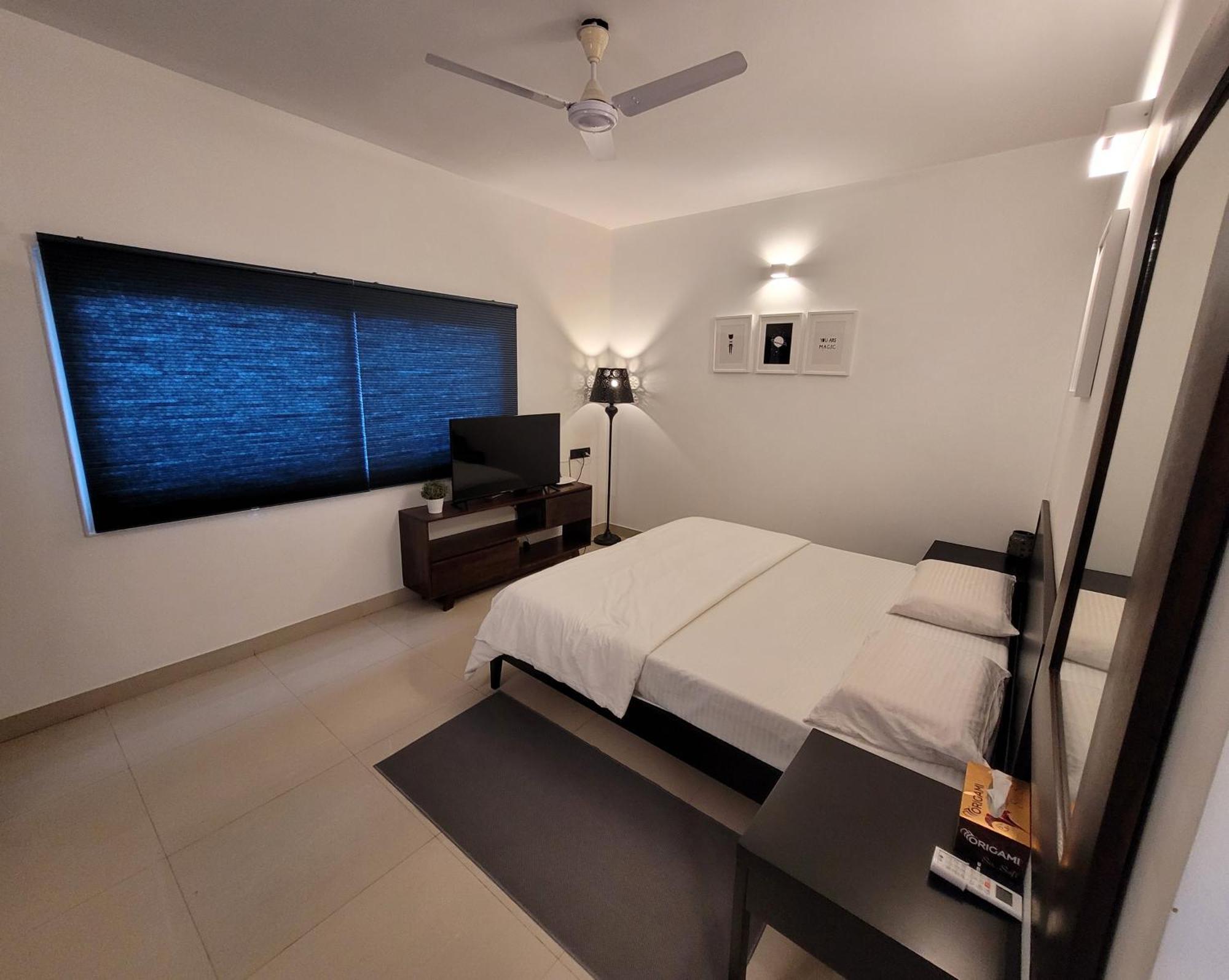 Lotus Korean Hotel Bangalore Exterior photo